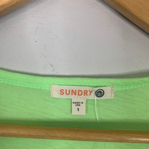 Sundry Pop Lime Scoop Neck T-Shirt - Picture 4 of 8